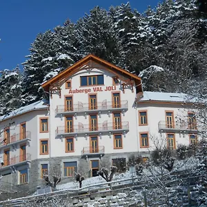 auberge-du-val-joli-seez.hotels-rhonealpes.com/
